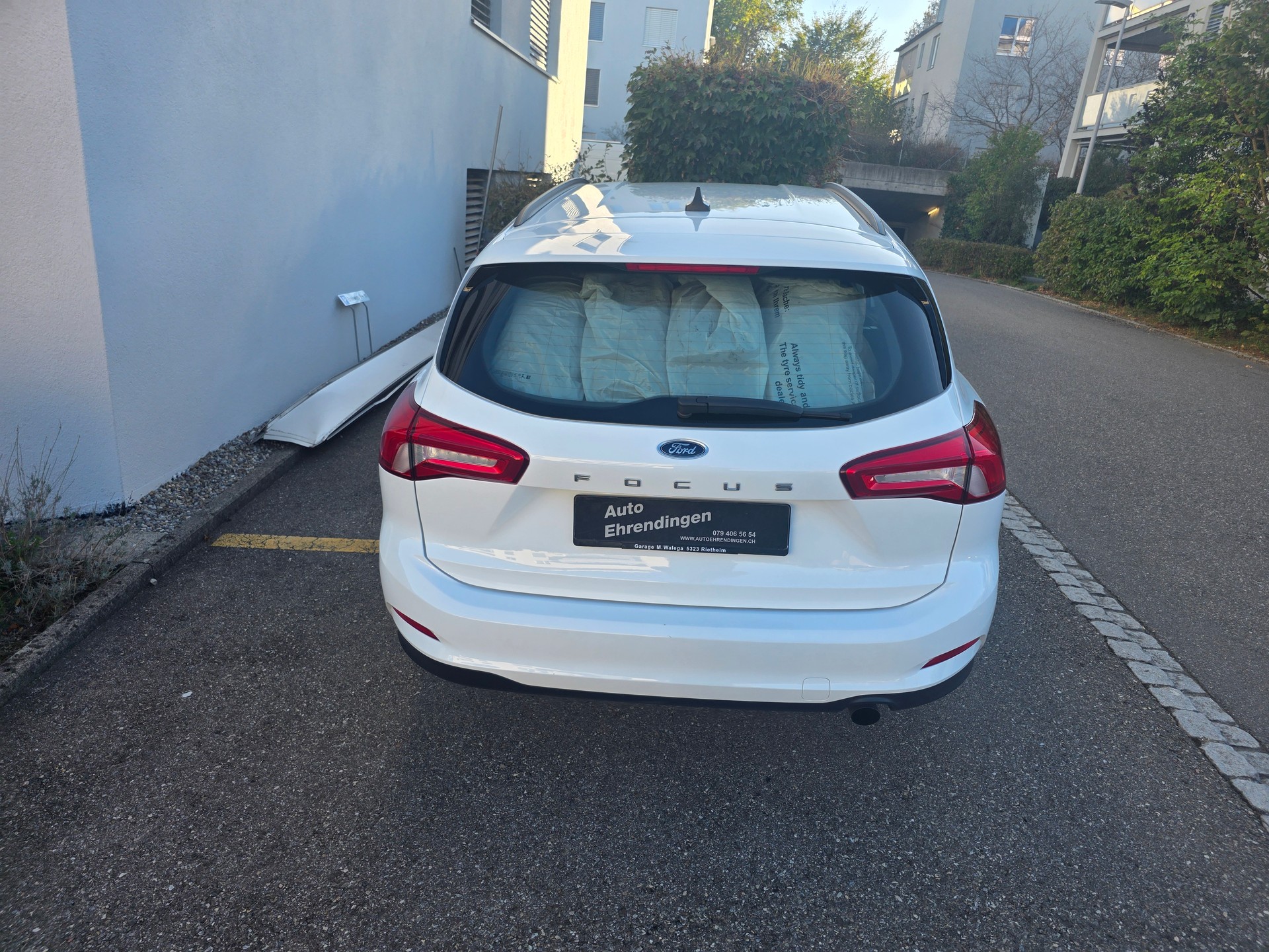 FORD Focus 1.0 SCTi Trend Automatic-image-5