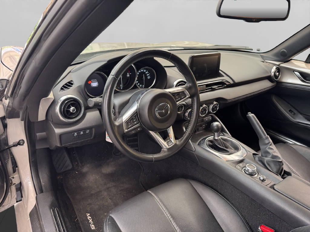 MAZDA MX-5 1.5 Revolution-image-5