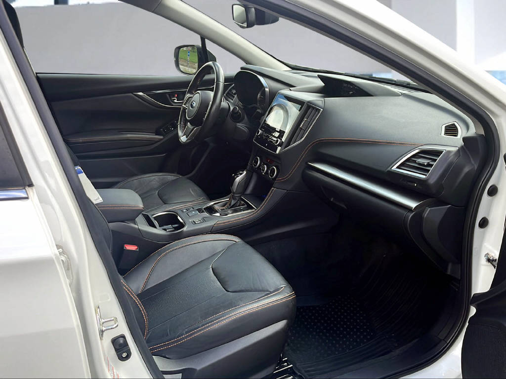 SUBARU XV 1.6i Luxury-image-24