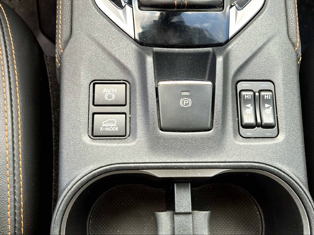 SUBARU XV 1.6i Luxury-image-13