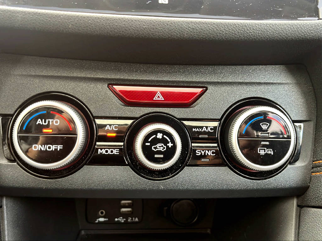 SUBARU XV 1.6i Luxury-image-20