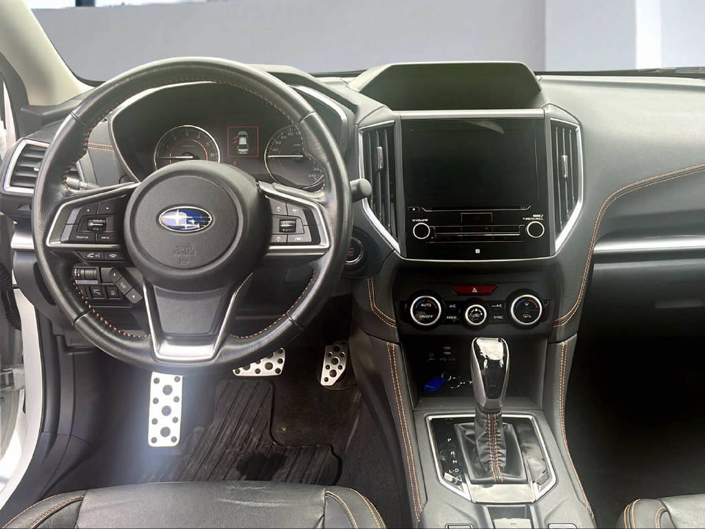 SUBARU XV 1.6i Luxury-image-10