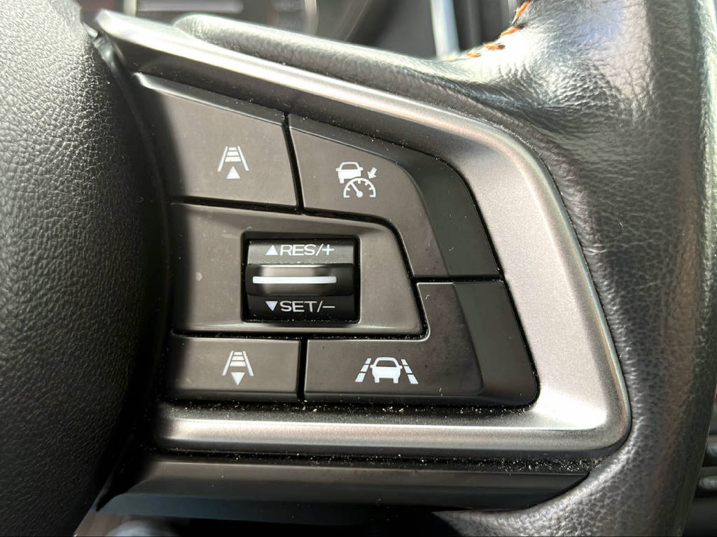SUBARU XV 1.6i Luxury-image-14