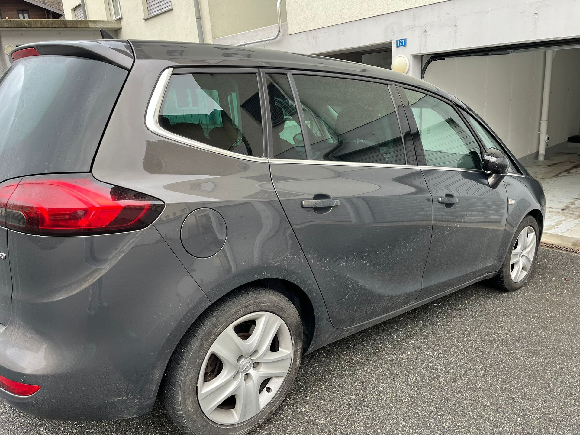 OPEL 1.6 CNG eFLEX Cosmo-image-0