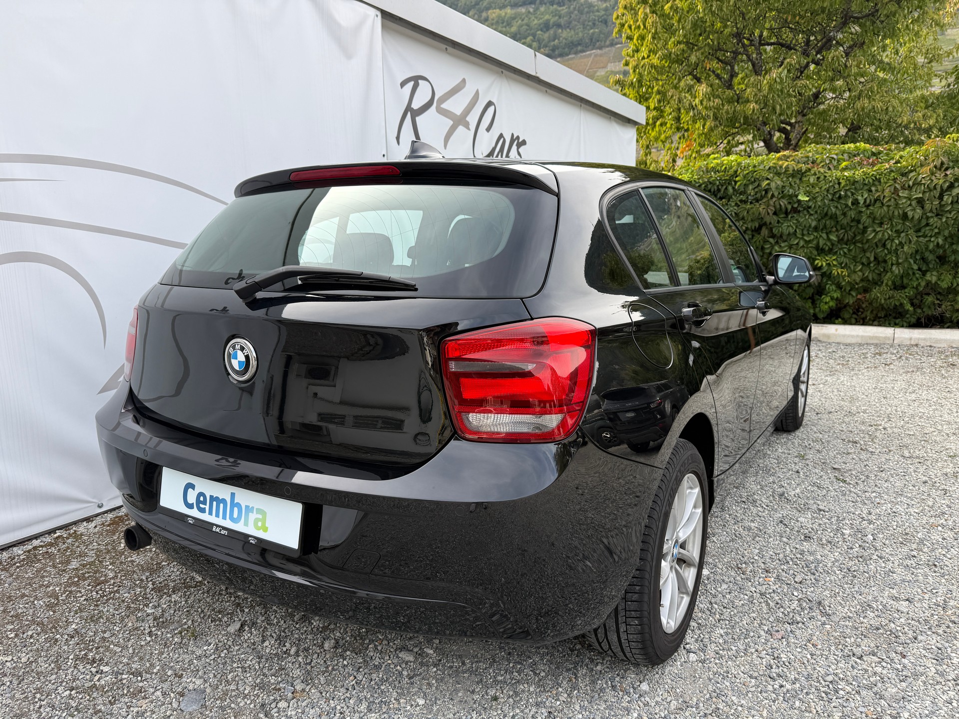BMW 116i-image-9