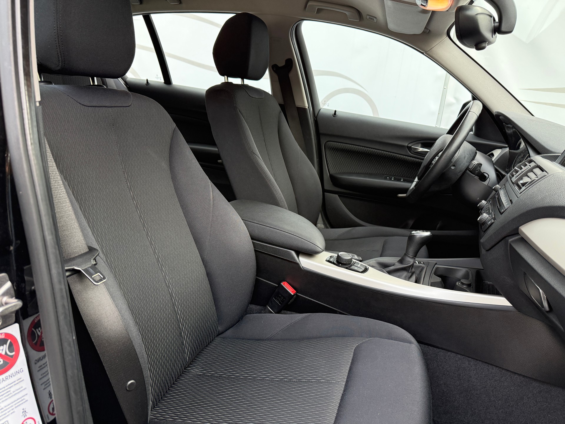 BMW 116i-image-14