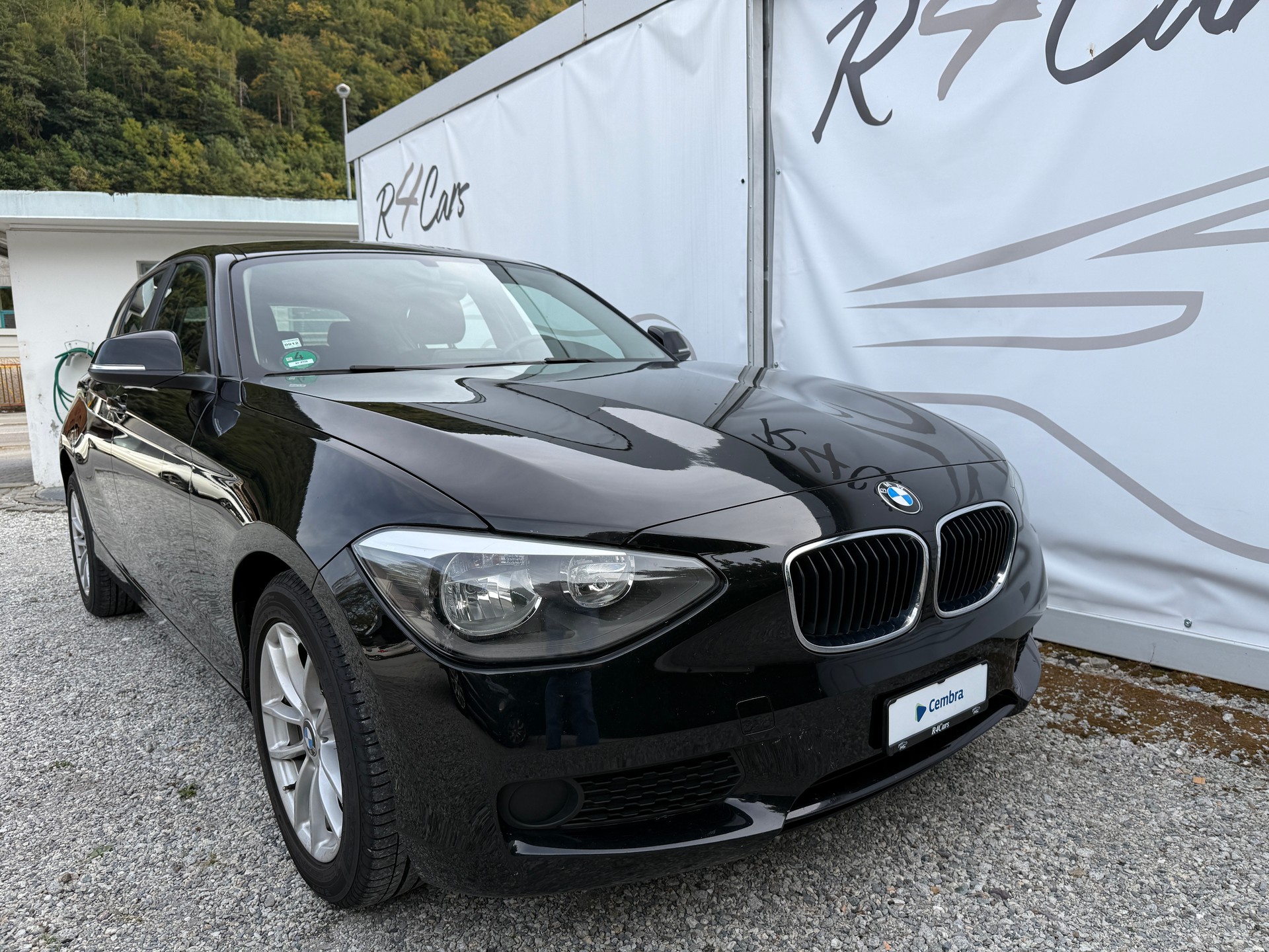 BMW 116i-image-10