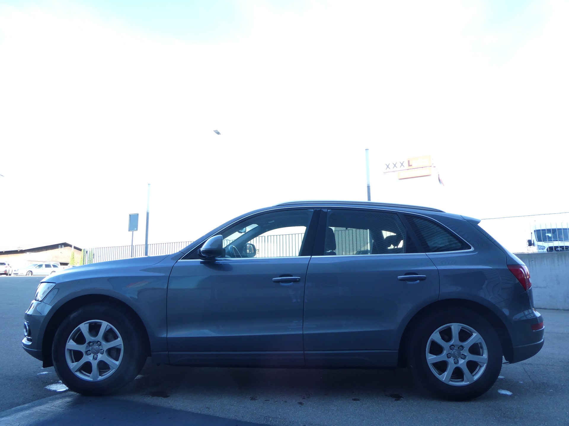 AUDI Q5-image-4