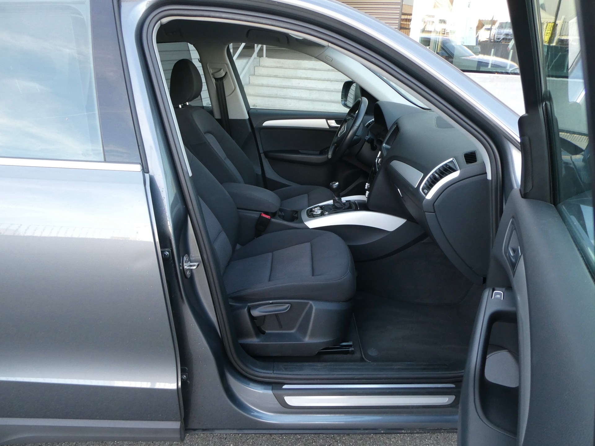 AUDI Q5-image-7