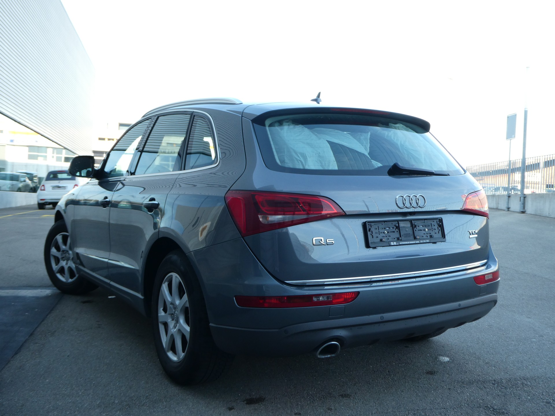 AUDI Q5-image-1