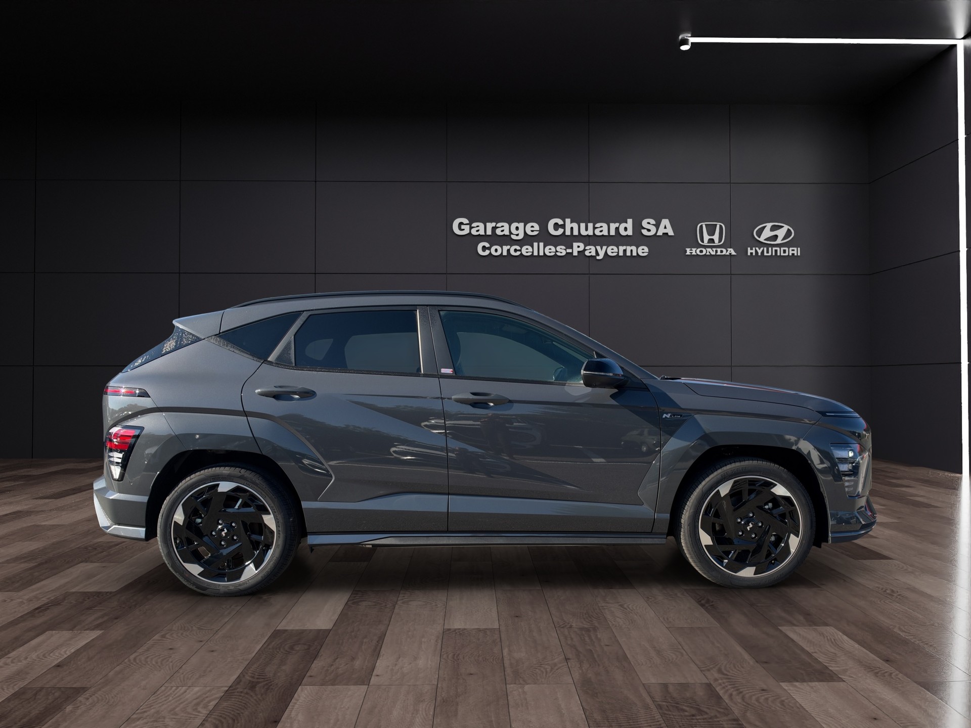 HYUNDAI Kona EV 65.4 kWh N Line-showroom-element-3