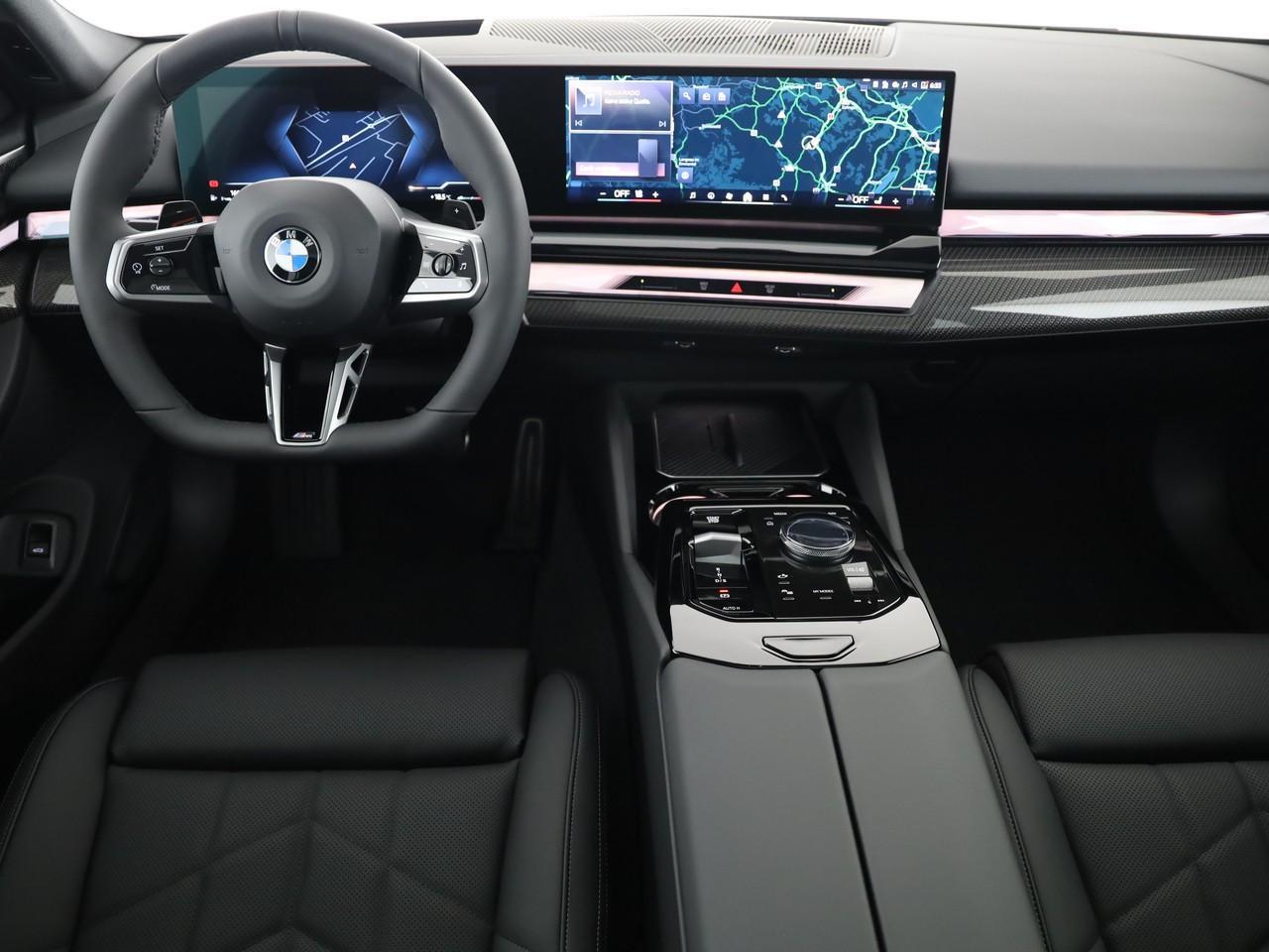 BMW 540d xDrive Touring-image-26