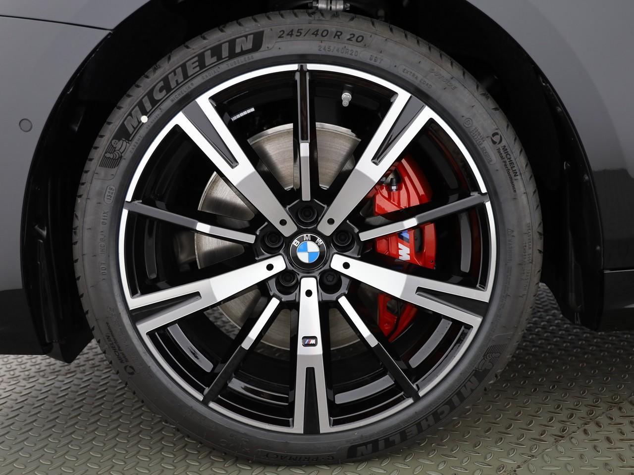 BMW 540d xDrive Touring-image-27