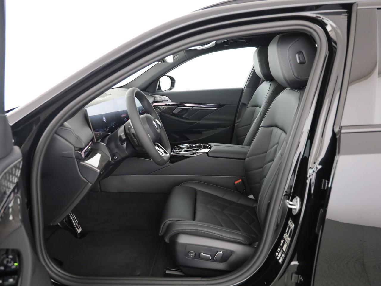 BMW 540d xDrive Touring-image-25