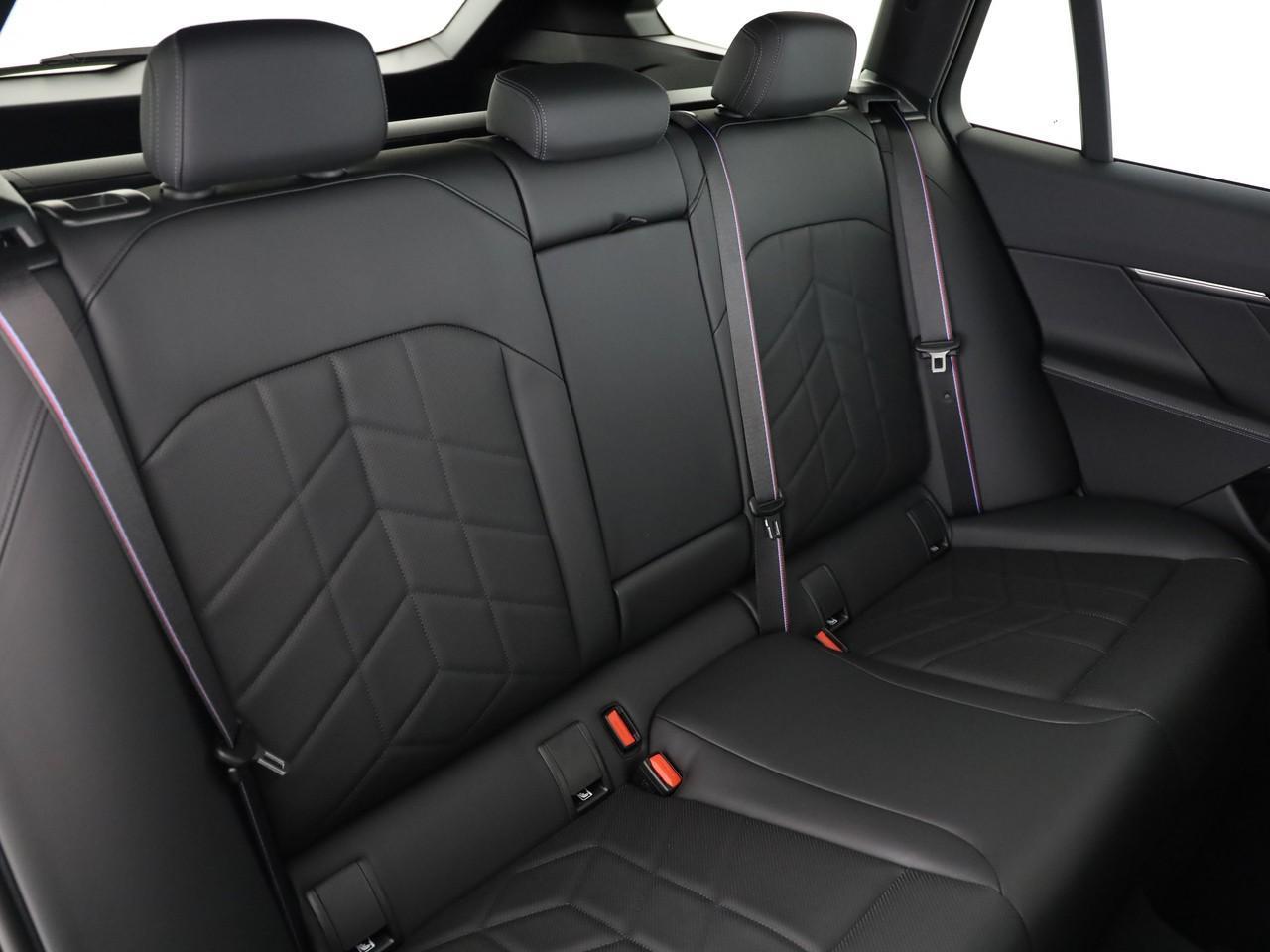 BMW 540d xDrive Touring-image-28