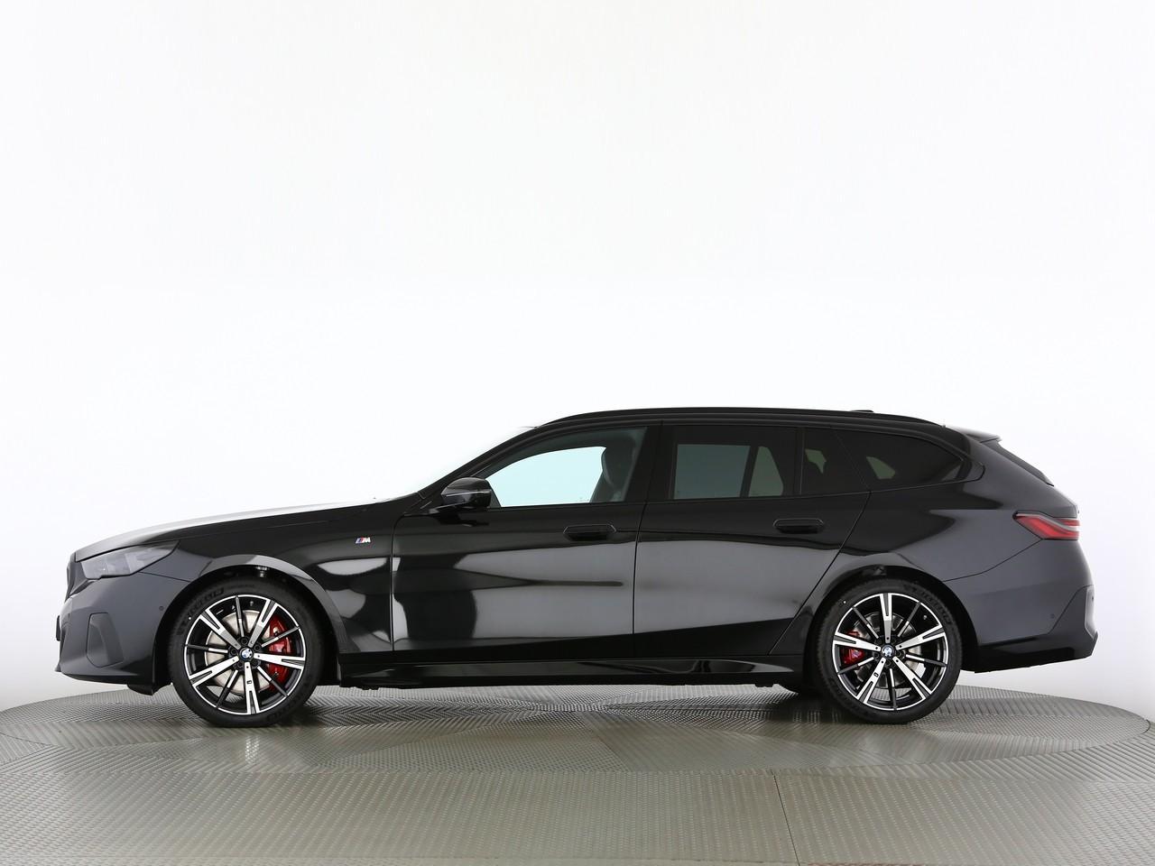 BMW 540d xDrive Touring-image-6