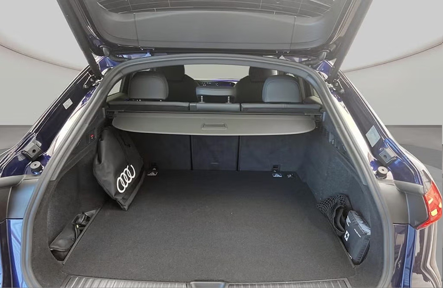 AUDI Q5 Sportback e-hybrid quattro 270 kW S-tronic-image-4