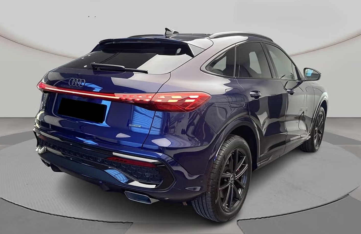 AUDI Q5 Sportback e-hybrid quattro 270 kW S-tronic-image-2