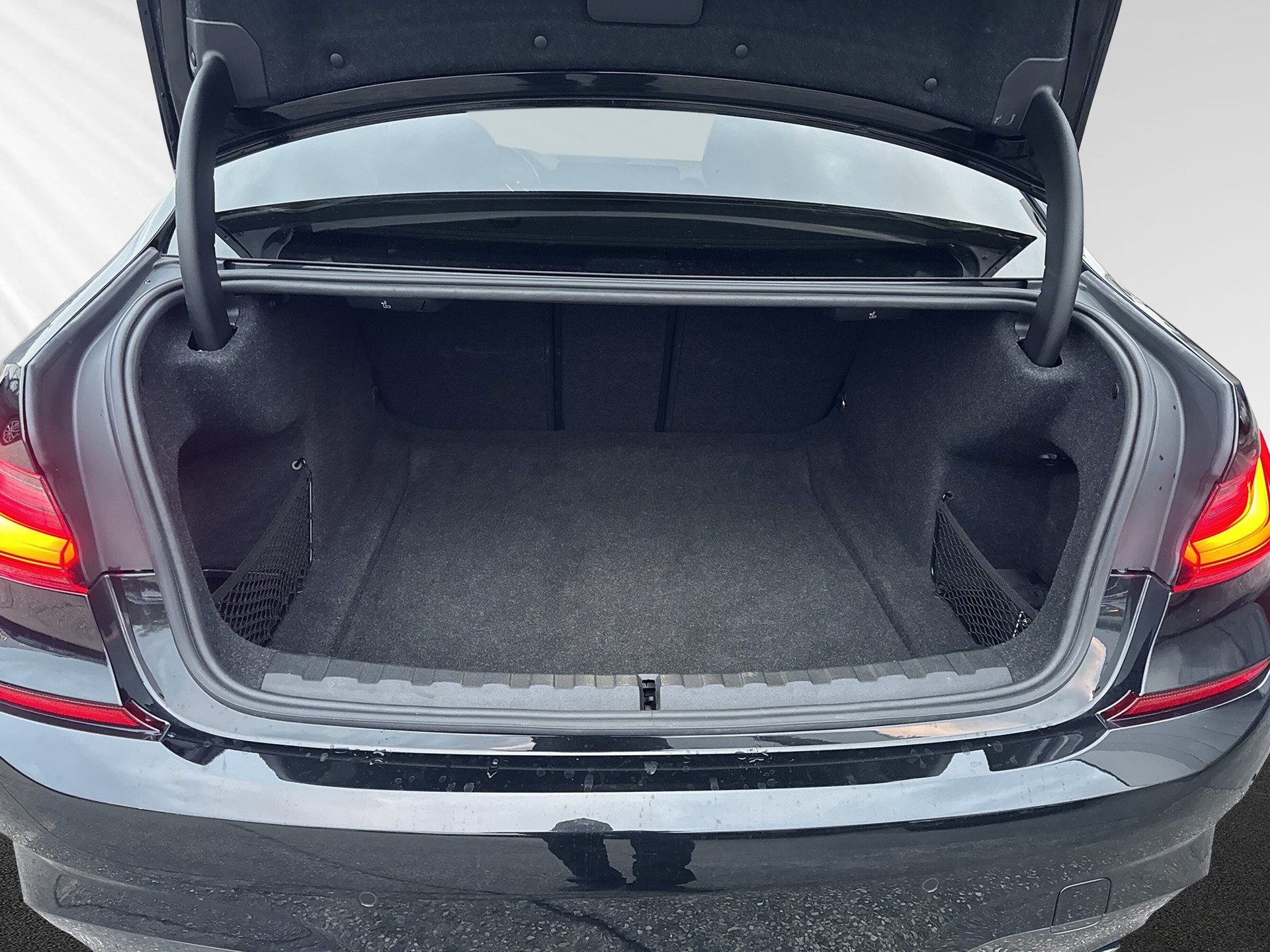 BMW 320d xDrive 48V Pure M Sport Steptronic-image-7