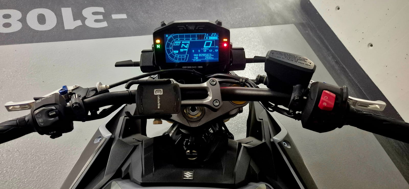 SUZUKI GSX-S 1000 EVO-image-10