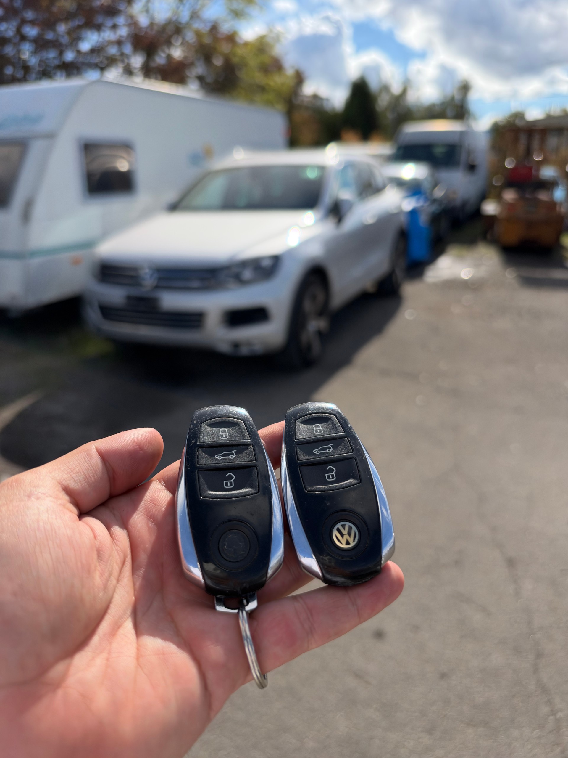 VW Touareg 3.0 TDI BlueMotion Technology Tiptronic-image-5
