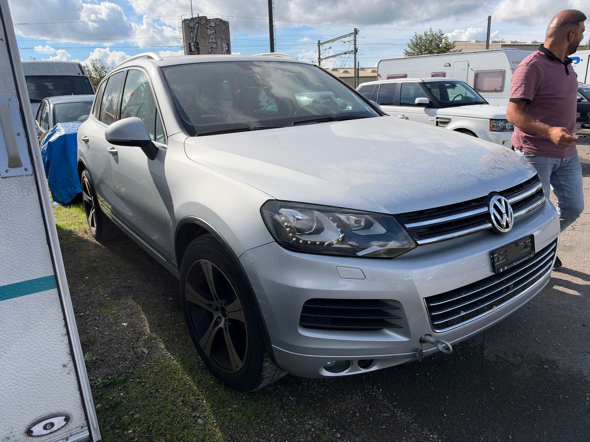 VW Touareg 3.0 TDI BlueMotion Technology Tiptronic-image-1