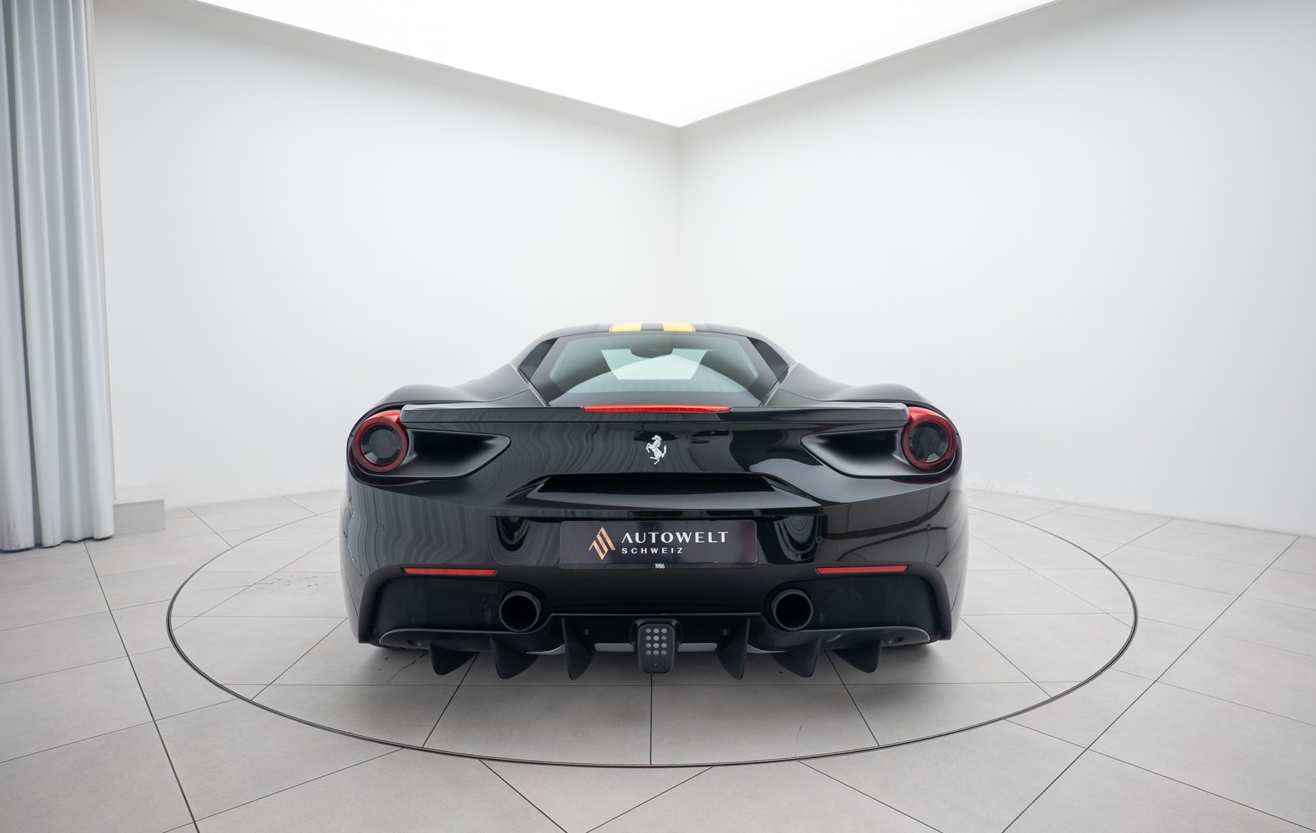 FERRARI 488 GTB 3.9 V8-image-3