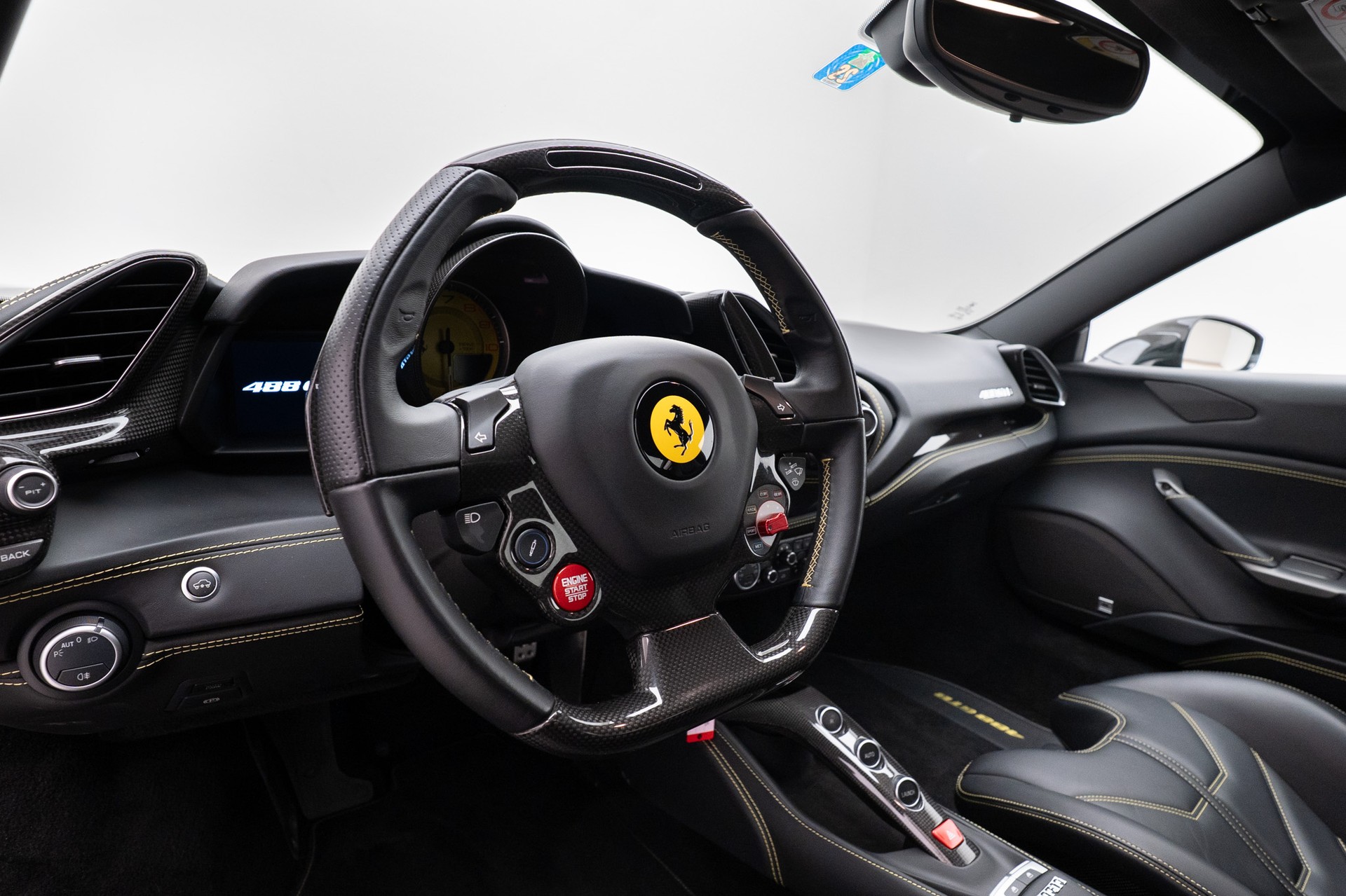 FERRARI 488 GTB 3.9 V8-image-8