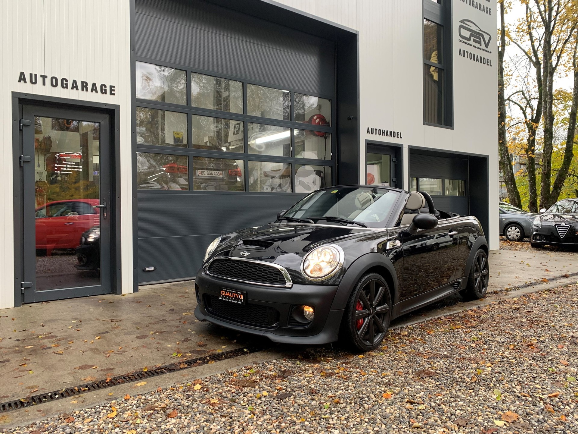 MINI Cooper John Cooper Works Roadster-image-11