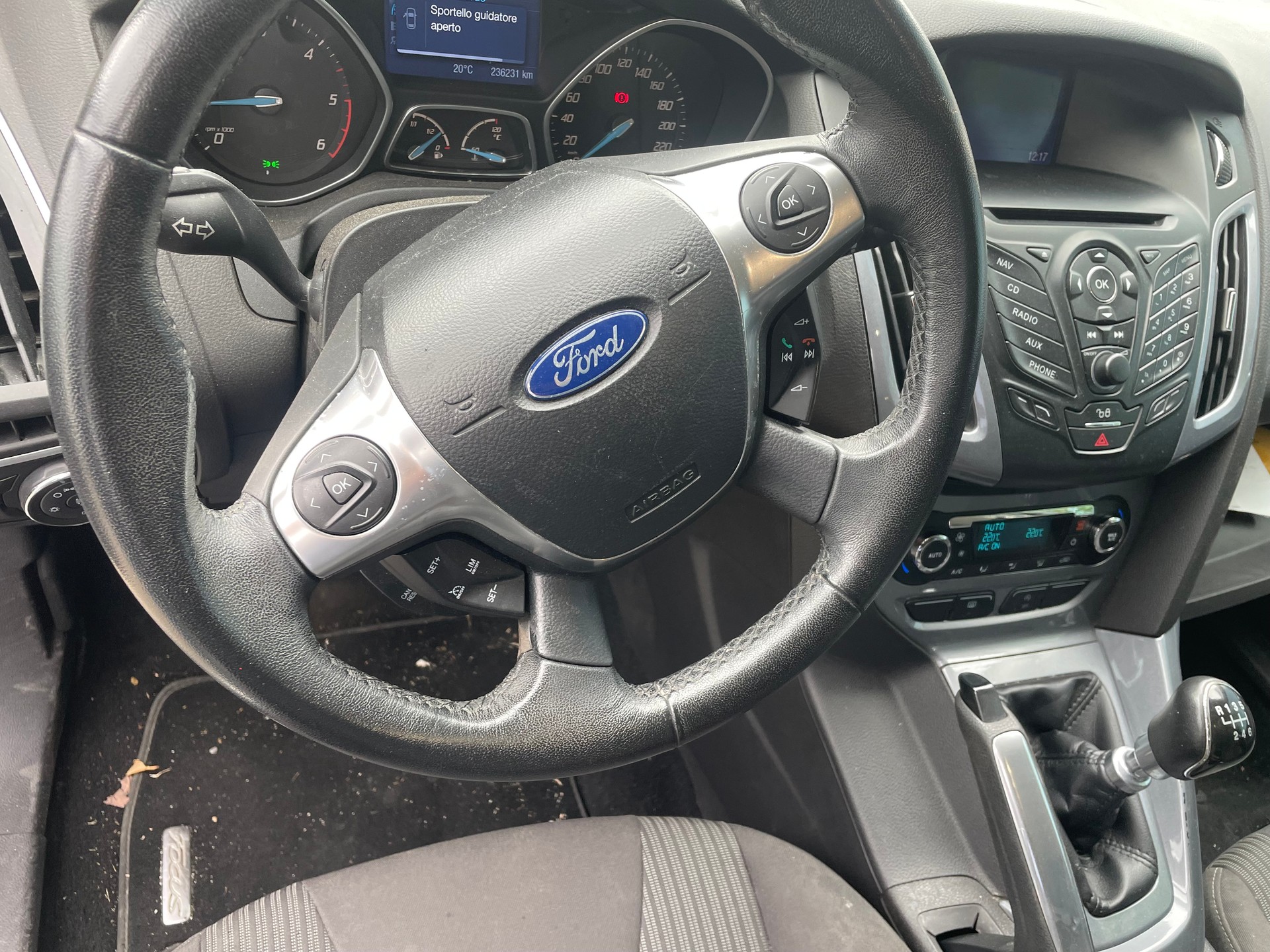 FORD Focus 1.6 TDCi Trend-image-3