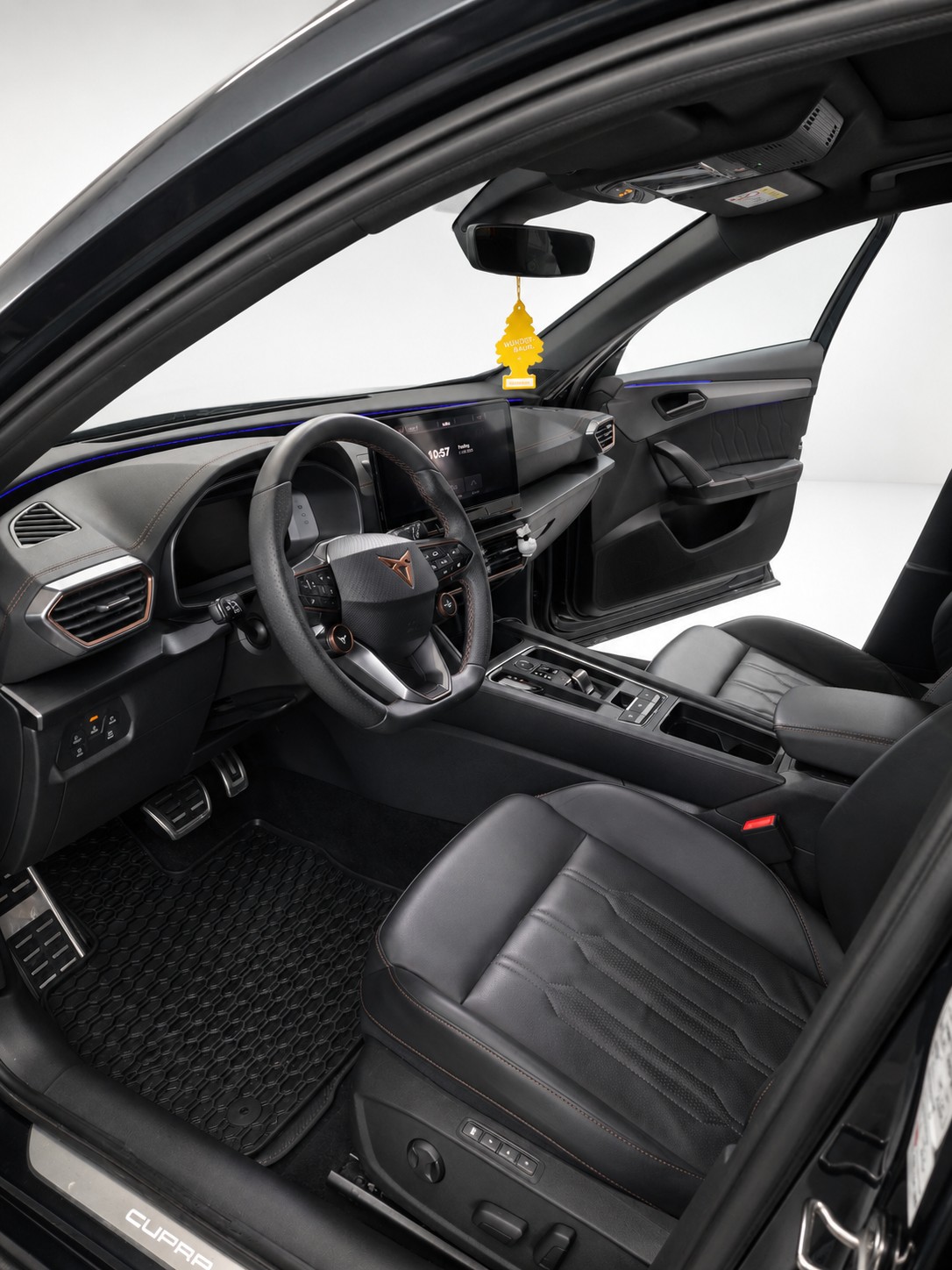 CUPRA Formentor 2.0TSI VZ 4Drive DSG-image-4