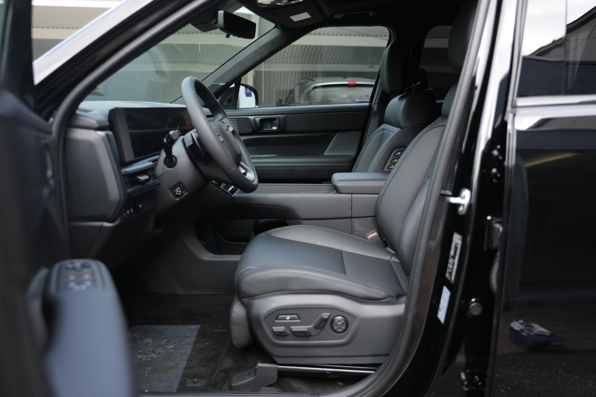 HYUNDAI Santa FE 1.6 T-GDi HEV Calligraphy-image-4