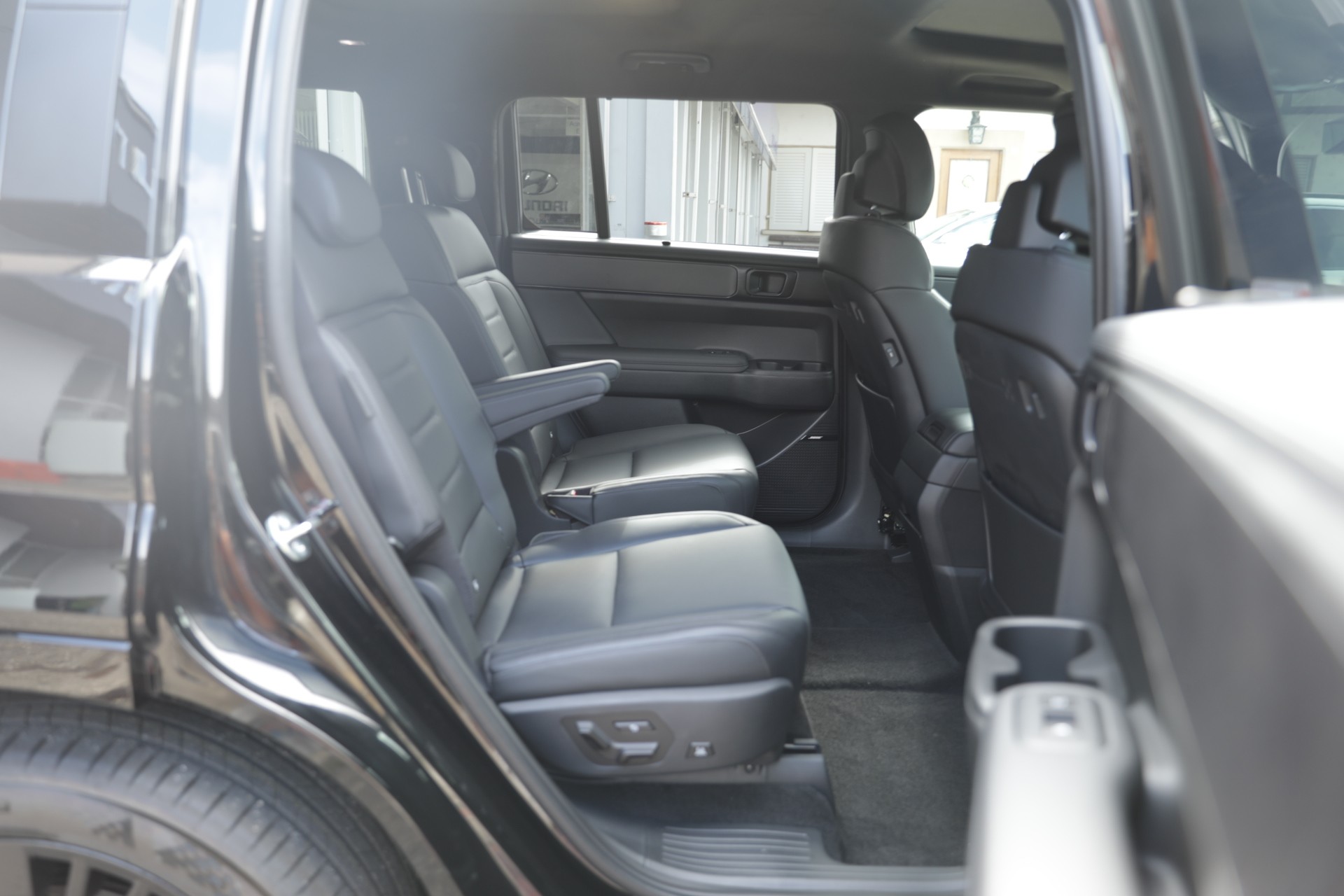 HYUNDAI Santa FE 1.6 T-GDi HEV Calligraphy-image-10