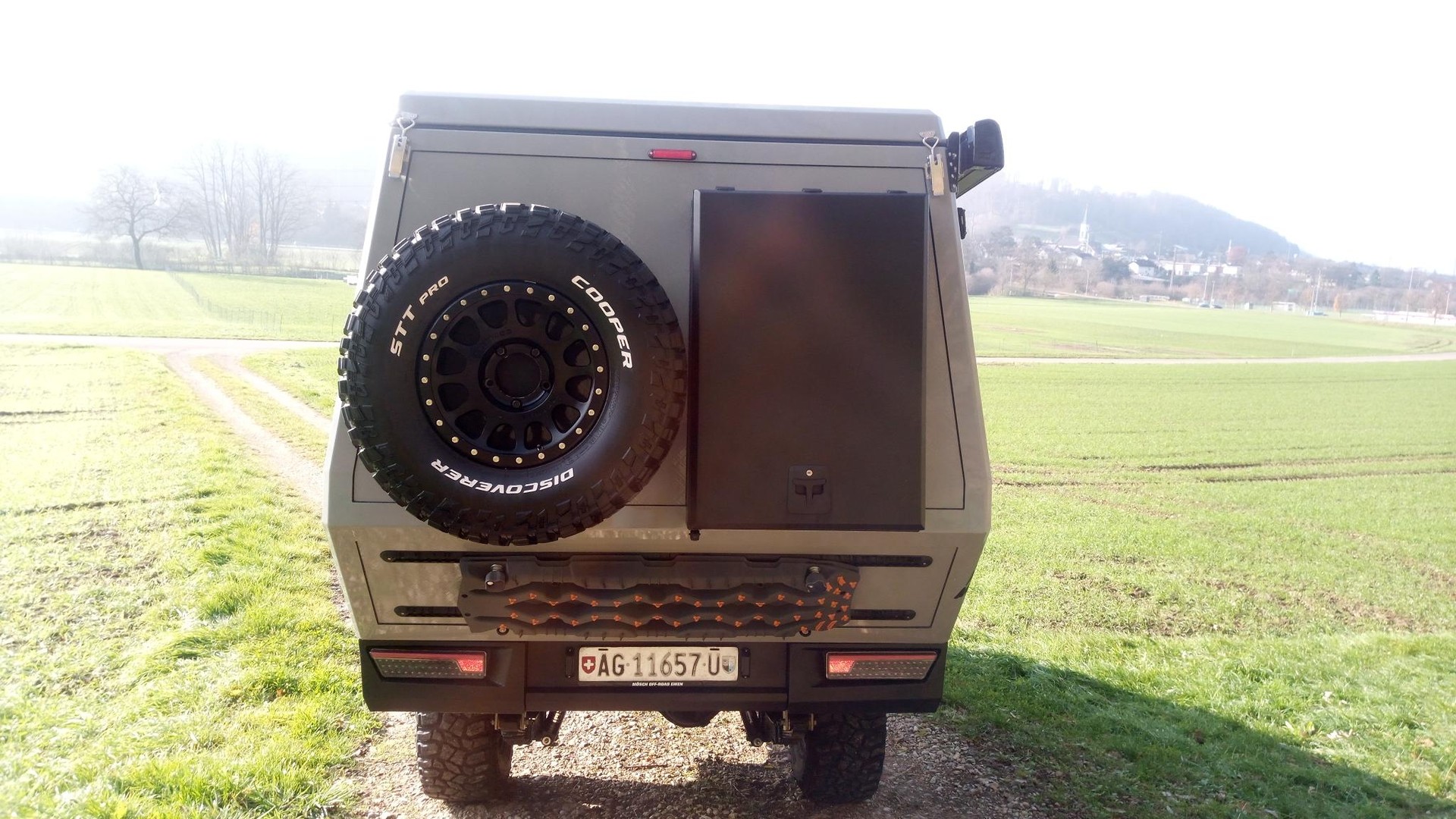 TOYOTA HZJ79-image-3