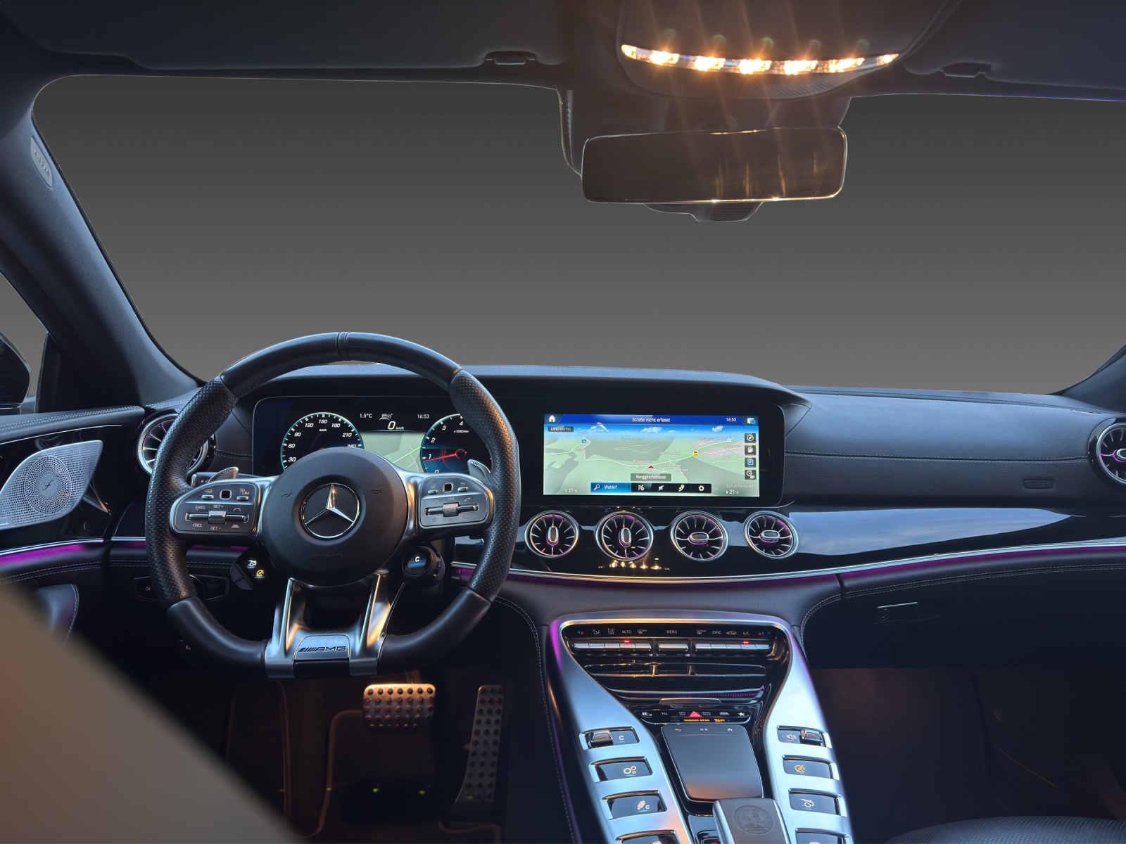 MERCEDES-BENZ AMG GT 4 43 4Matic+-image-13