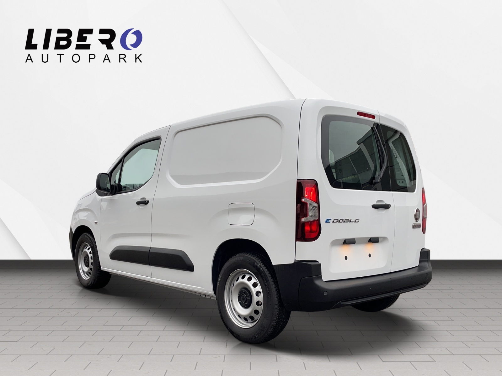 FIAT Doblo Elektro Kaw. L1 50 kWh SX Plus-image-3