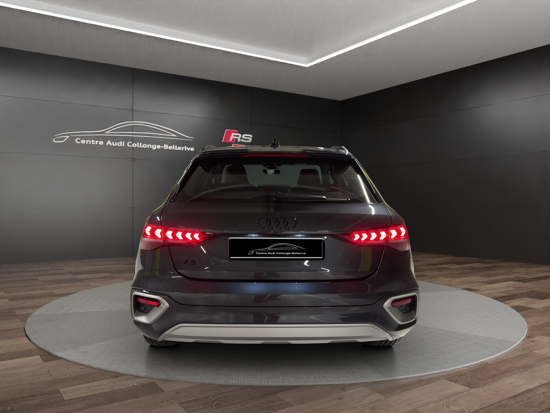 AUDI A3 Allstreet 40 TFSI e Attraction S-tronic-image-13