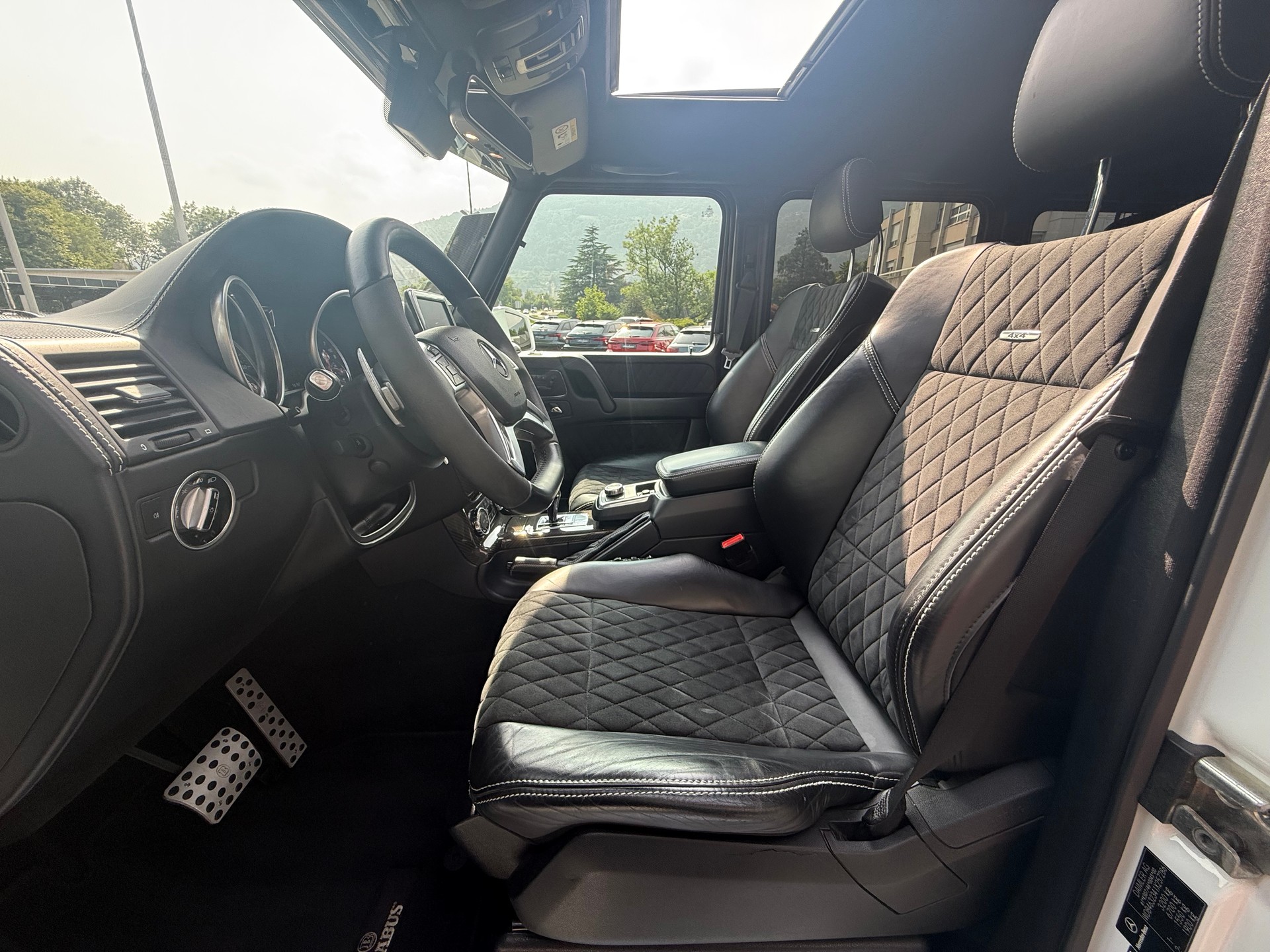 MERCEDES-BENZ G 500 4x4² 7G-Tronic BRABUS B500-image-8