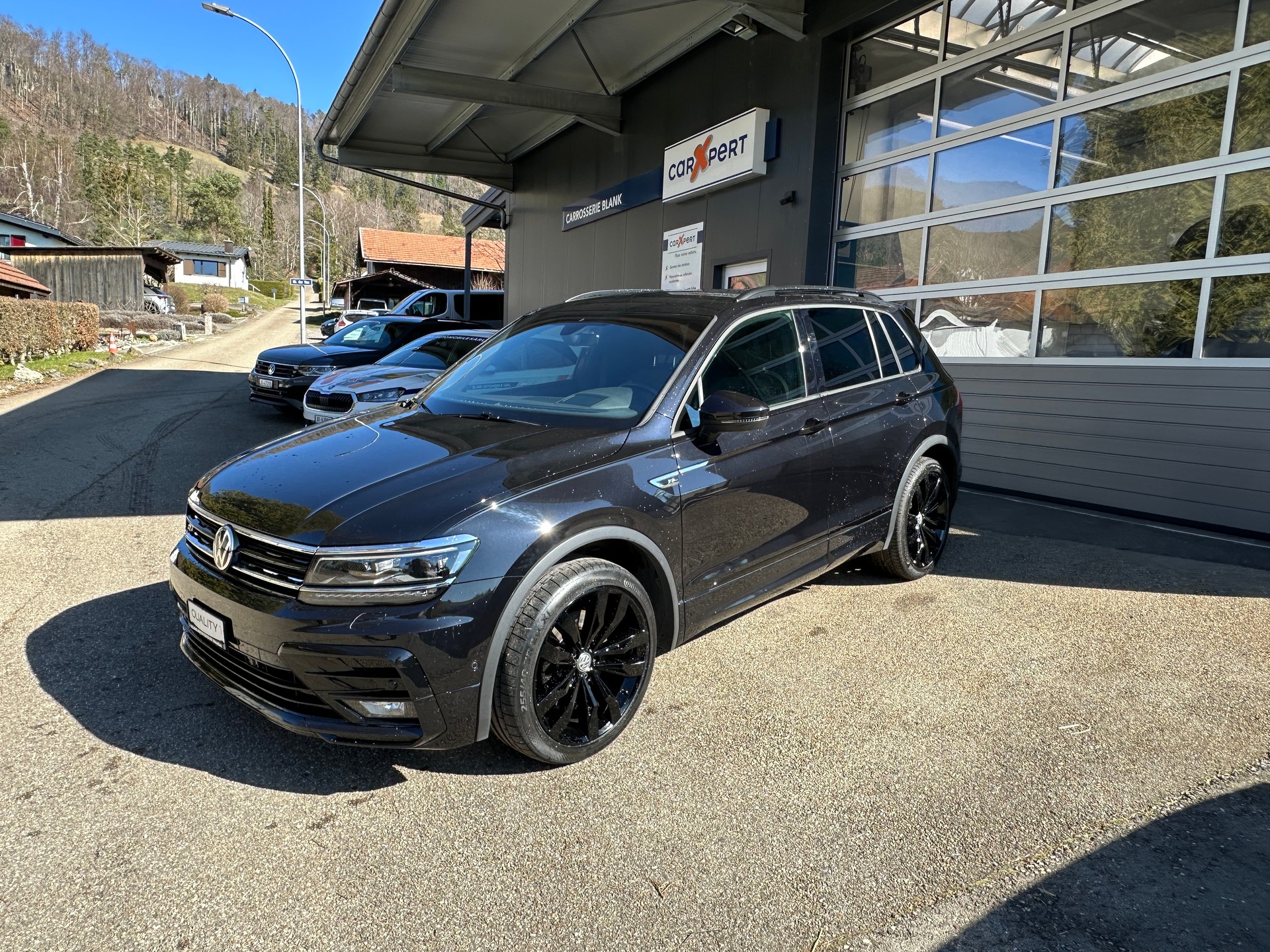 VW Tiguan 2.0TSI Highline 4Motion DSG RLine VENDUE/VERKAUFT-image-2