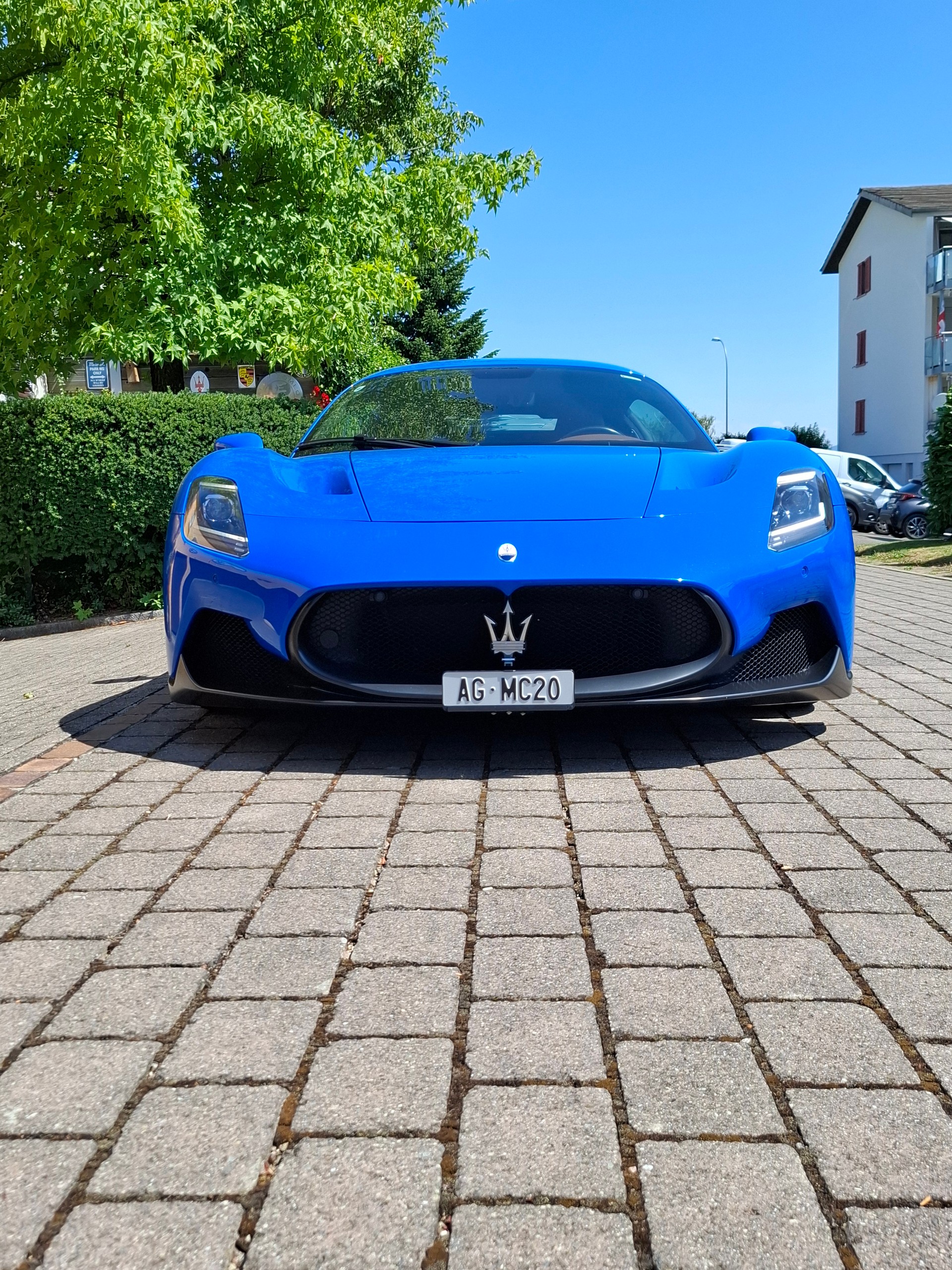 MASERATI MC 20-image-19