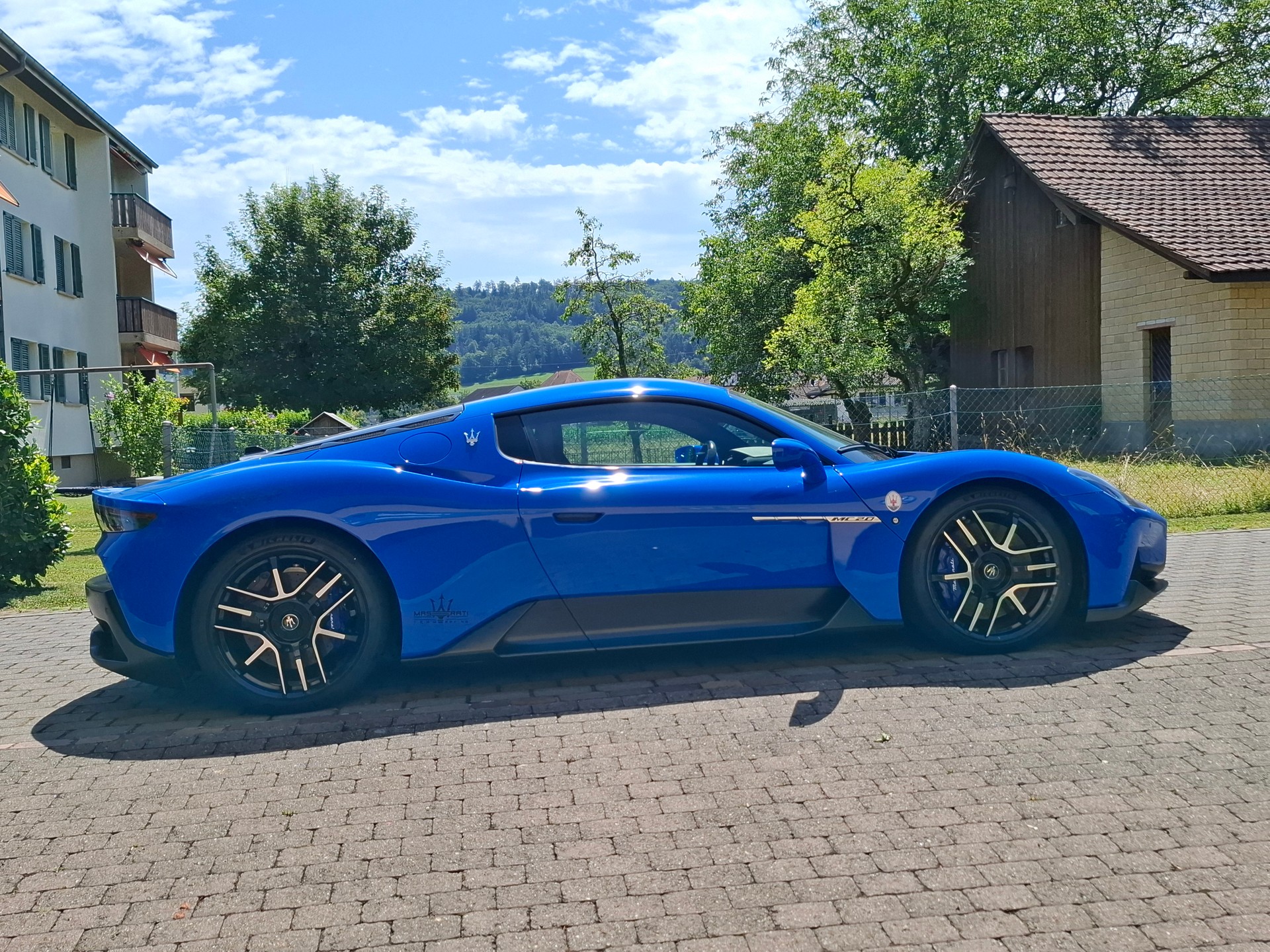MASERATI MC 20-image-10