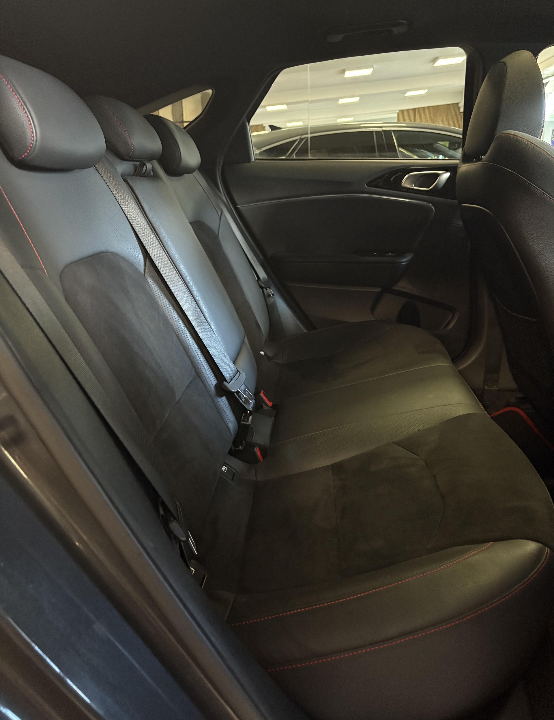 KIA ProCeed 1.6 T-GDi GT-image-18