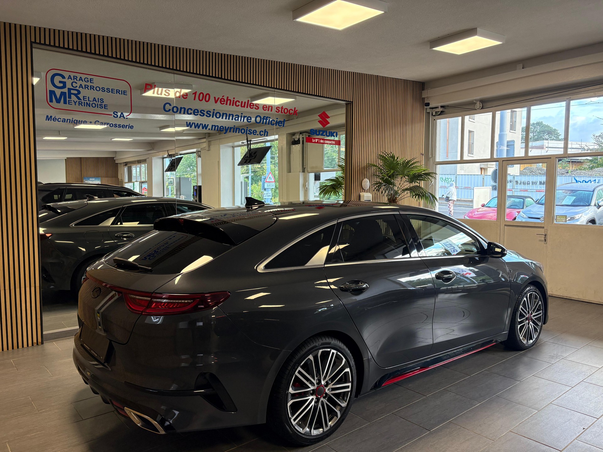 KIA ProCeed 1.6 T-GDi GT-image-8