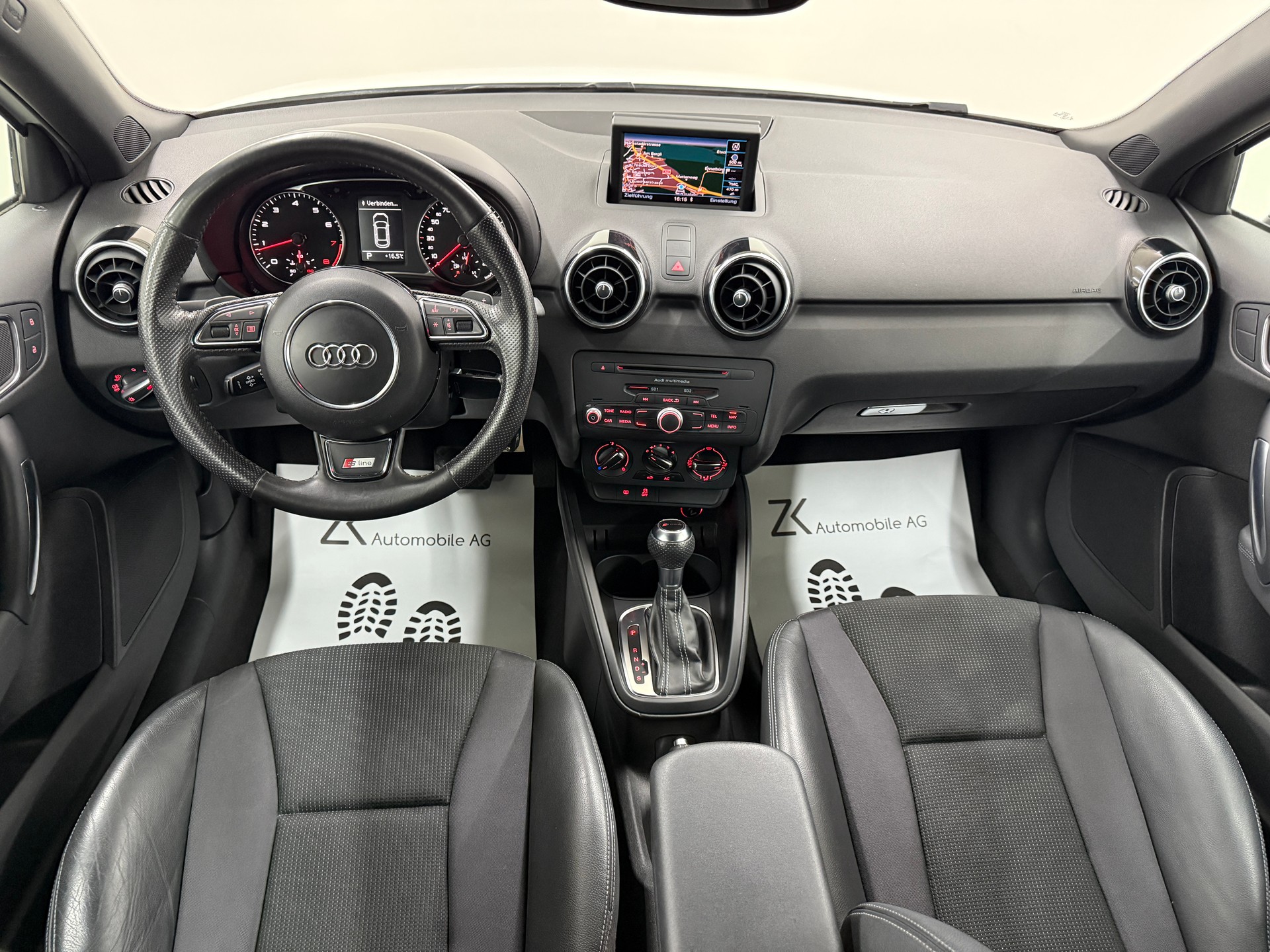 AUDI A1 Sport 1.4 TFSI S-Line 185PS S-tronic GLETSCHERWEISS PERL-image-9