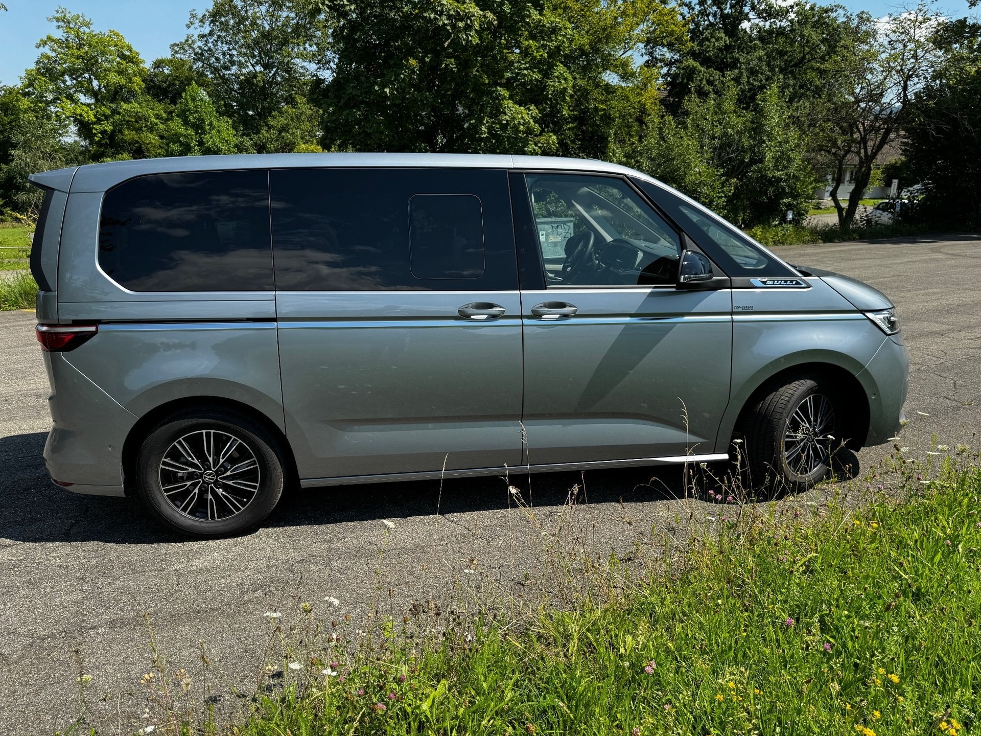 VW Multivan 2.0 TDI Style Liberty DSG-image-0