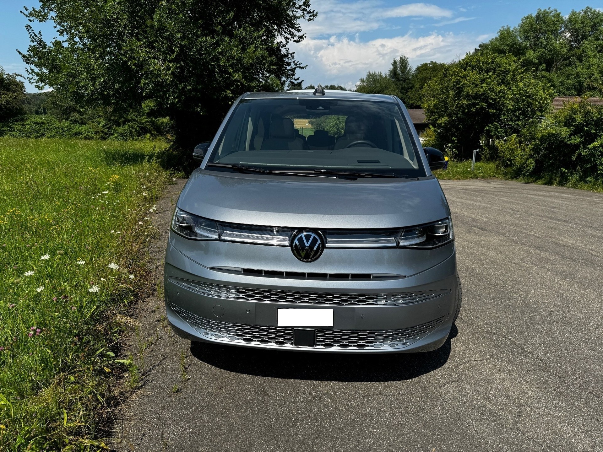 VW Multivan 2.0 TDI Style Liberty DSG-image-1