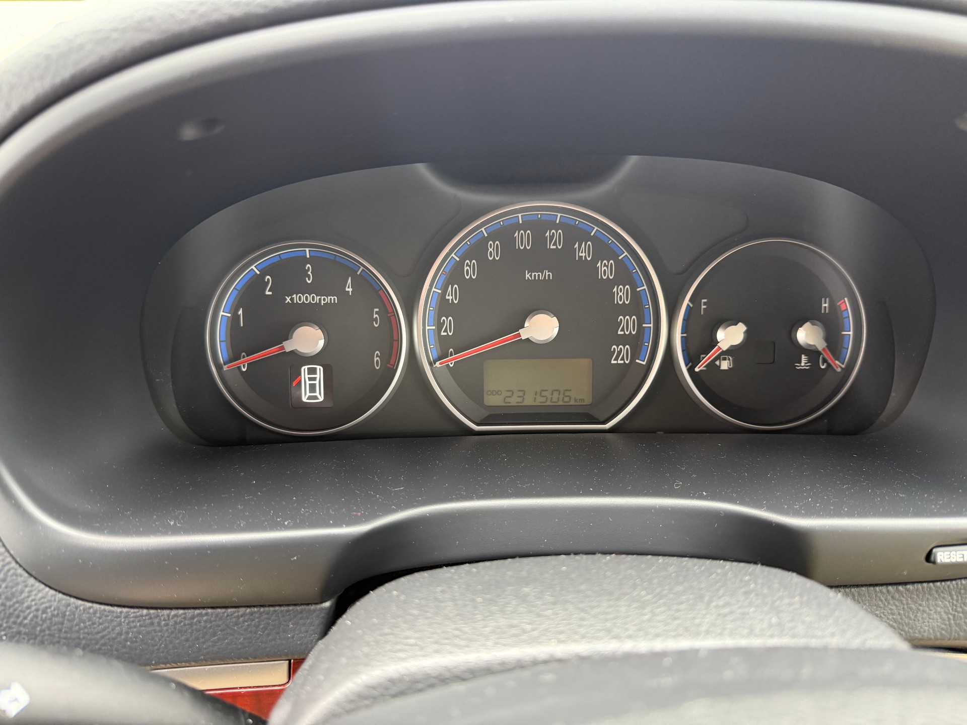 HYUNDAI Santa Fe 2.2 CRDi Premium 4WD Automatic-image-7