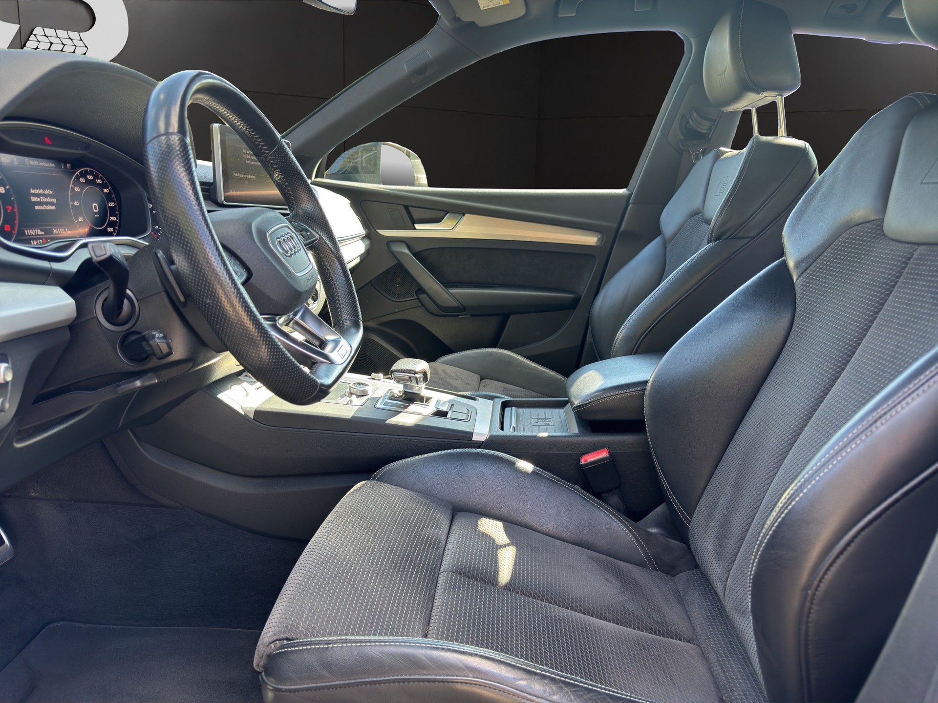 AUDI Q5 45 TFSI sport quattro S-tronic-image-7