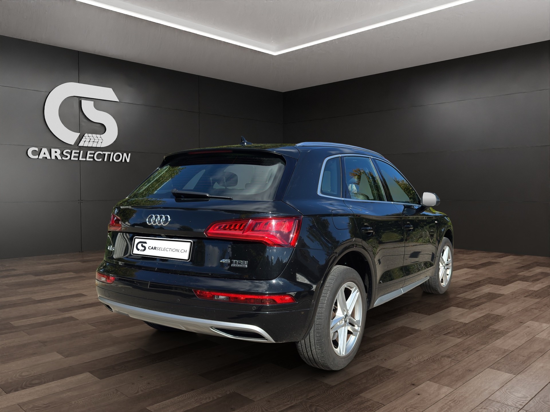 AUDI Q5 45 TFSI sport quattro S-tronic-image-3