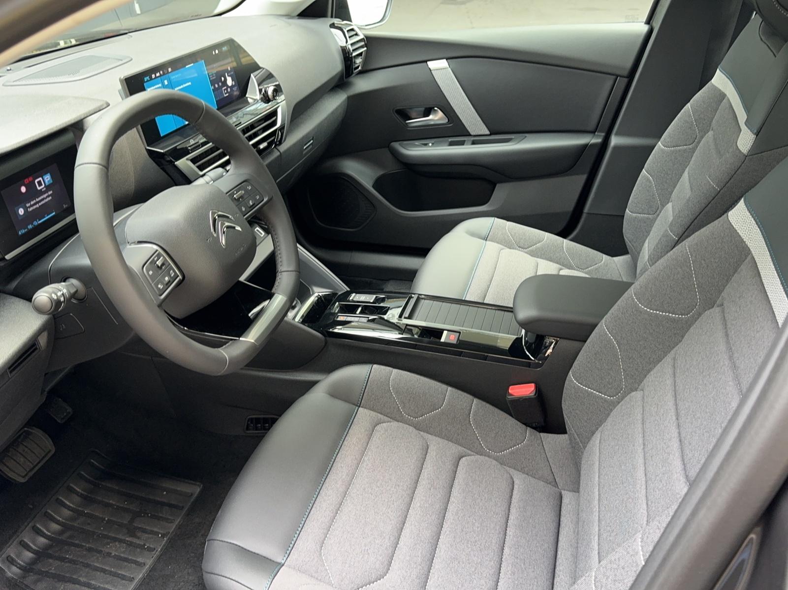 CITROEN e-C4 Swiss Edition-image-4